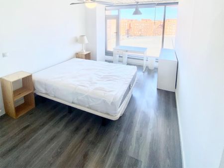 Piso de alquiler en Calle de Huelva, 8, Ensanche - Photo 3