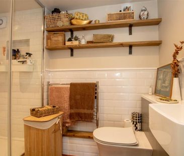 1 bedroom detached house to rent - Photo 6