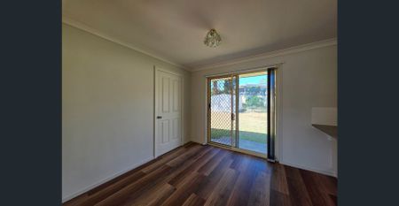 Freshly Updated Home in a Quiet Cul-de-Sac - Photo 2