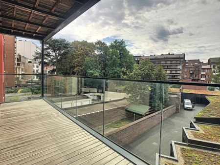Louise: Prestigious 3 bedroom apartment with terrace - Photo 5