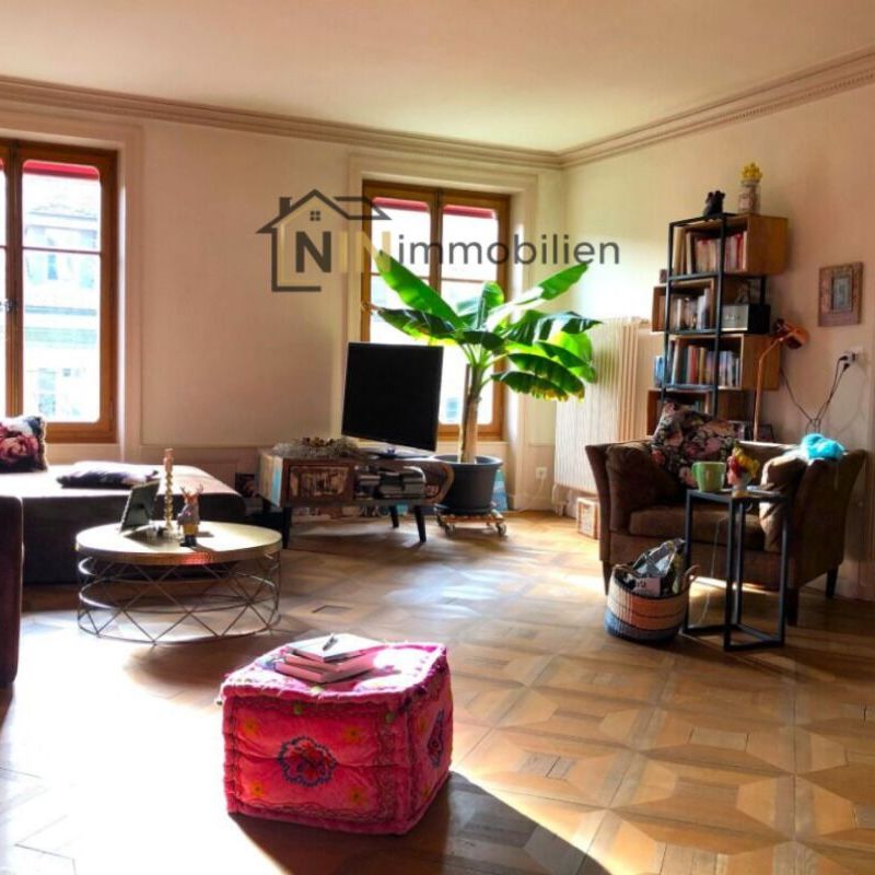 CENTRAL ABOVE THE ROOFS OF THE UPPER CITY - Photo 1