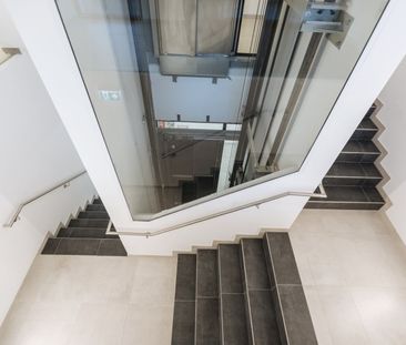 Schöne Zweizimmer-Wohnung mit Loggia in bester Lage! - Photo 1