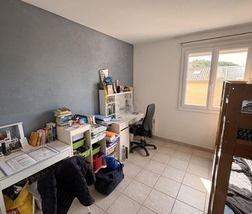 Appartement 3 pièce(s) 70.05 m² - Photo 3