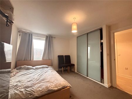 Winterthur Way, Basingstoke, Hampshire, RG21 - Photo 3