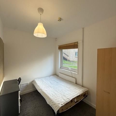 3 bedroom house share to rent - Photo 1