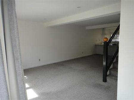 3/56 Hewitts Road , Riccarton, Christchurch City - Private Townhouse in a Convenient Location - Photo 2