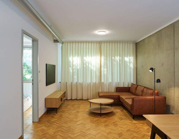 Holzmarkt 66 - mehr als nur Wohnen - Erstbezug: möblierte 2-Zimmeretagenwohnung in Berlin Mitte - Photo 1