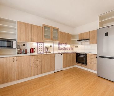 Pronájem bytu 2+1 86 m² - Фото 5