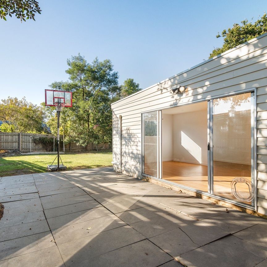 32 Fulham Road, Alphington - Photo 1