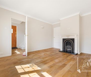 Lawrence Drive, Cobham, Kent - Photo 1