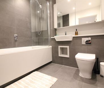 Avenue Road, London - Photo 4