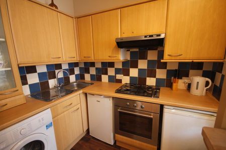 1 bedroom flat to rent - Photo 5