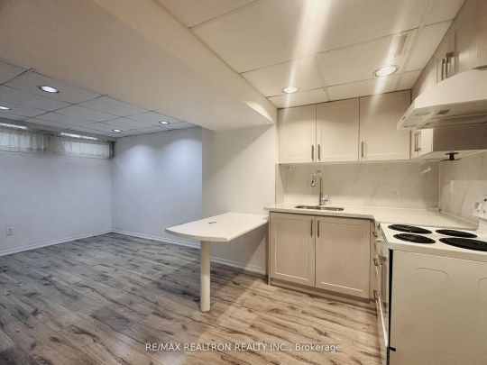 16 Foxglove Court #Bsmt - Photo 1