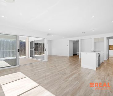 Banzai Street Retreat just Steps to the Ocean - Photo 4