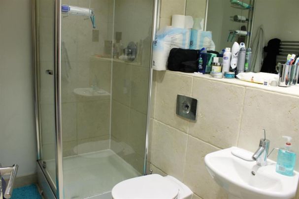 Whitehall Waterfront, 2 Riverside Way, Leeds - Photo 1