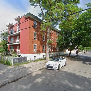 4 1/2 - 4761 Rue Hochelaga, Montréal - Photo 2