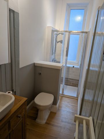 2 Bed Flat, Govan Road, G51 - Photo 2