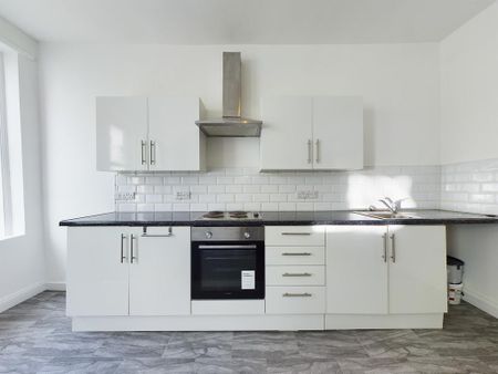1 bedroom flat to rent - Photo 5