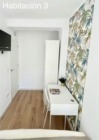 Barriada la Palmilla, Sevilla, Andalusia 41009 - Photo 3