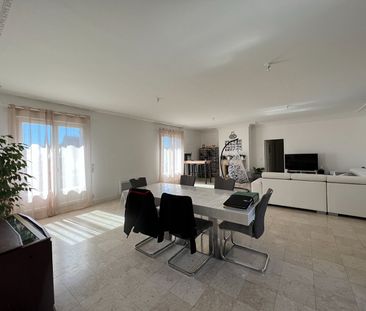 Location Appartement 4 pièces 134m² - Photo 2