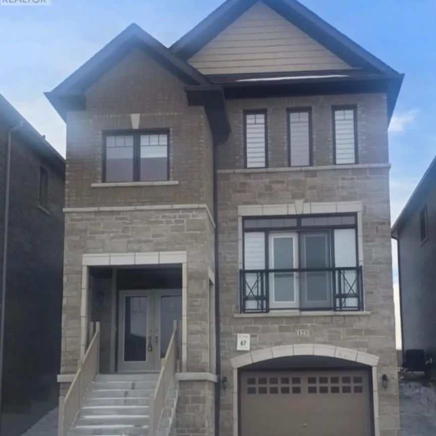 123 KENNEDY BOULEVARD - Photo 1