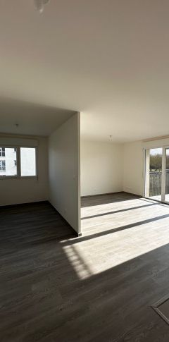 Location Appartement 2 pièces 58 m² Louviers - Photo 1