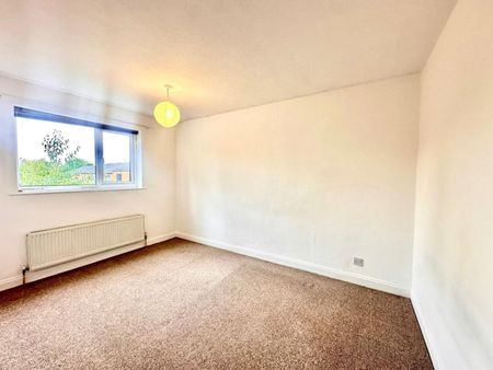 3 bedroom House To Let - Photo 3
