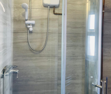 1 bedroom in a house share to rent - Photo 6