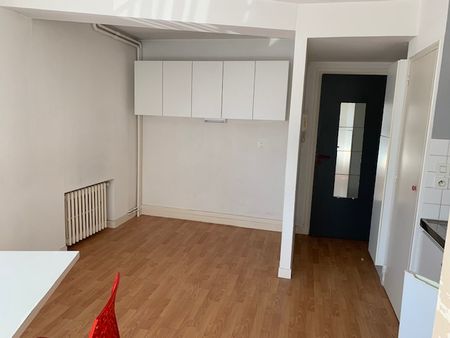 A LOUER BREST LIBERTE STUDIO 21 M2 Hyper-centre - Photo 2