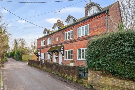 2 bedroom terraced house to rent - Photo 5