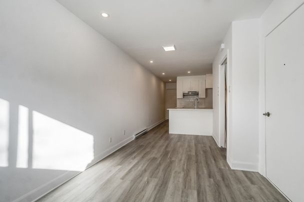 2931 Av. Lebrun, H1L 5E8, Montréal - Photo 1