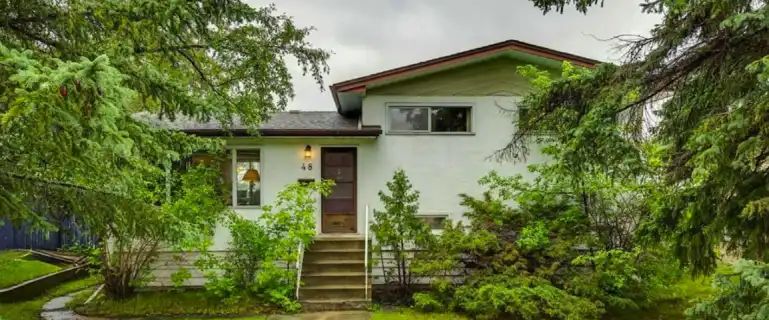 Fairview Rental – Main & Top Floors only 4 minutes walk to c-train! | 48 Fielding Drive Southeast, Calgary - Photo 1