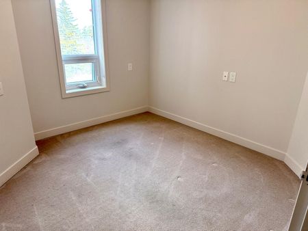 For Lease - 275 Woodbridge Avenue Unit# 405, Vaughan, Ontario - Photo 2