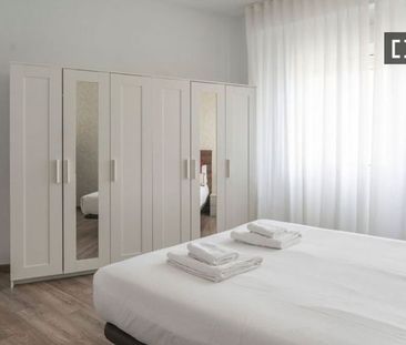 4 room luxury Flat for rent in Valencia, Spain - Photo 4