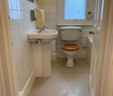 Studio Flat, London Road, CR0 - Photo 3