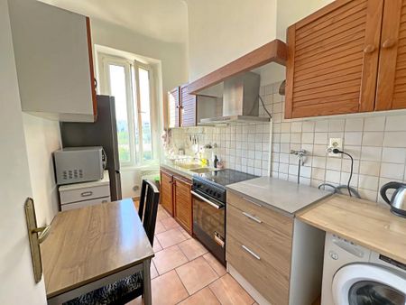 Appartement 2 pièces 38m2 MARSEILLE 5EME 720 euros - Photo 3