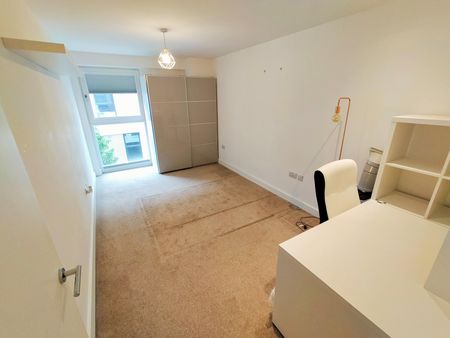 Park Place, Stevenage - Photo 3