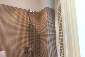 Parioli-Piazza delle Muse: Restored 3 bedroom, 3 Bath, spacious living, kitchen, balcony, near park, master bed & 2 single bedrooms. Ref 1045