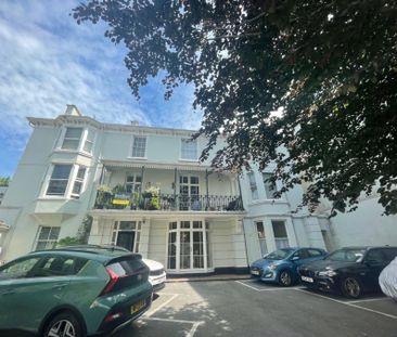 Orchard House, 7 Orchard Gardens, Teignmouth, Devon, TQ14 - Photo 4