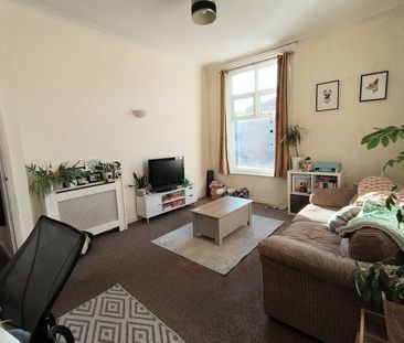 Clarendon Road, Southsea - Photo 2