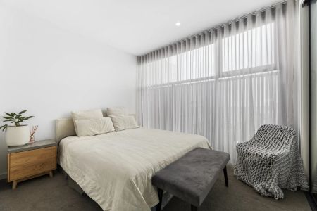 Architecturally Designed Townhouse with Four Levels of Luxury Living! - Photo 5