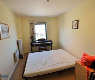 2 bedroom apartment to rent - Photo 6