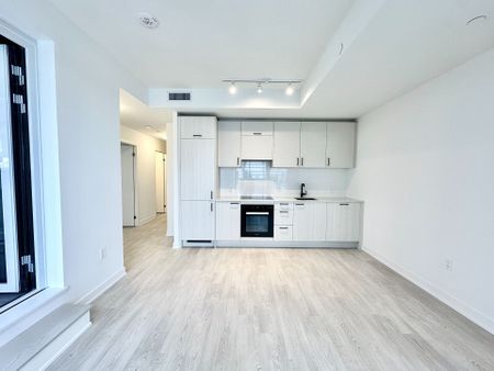 For Lease - 1 Quarrington Lane Unit# 1720, Toronto, Ontario - Photo 3