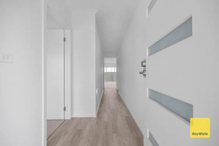 “Ultimate Luxury and Location - A Dream Home in TRUGANINA” - Photo 5