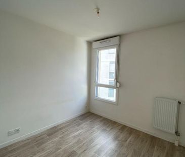 Location Appartement 3 pièces 61m² ST MICHEL SUR ORGE 91240 - Photo 3