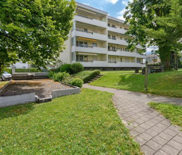 Geräumige 3.5 Zimmer-Wohnung an zentraler Lage - Photo 3