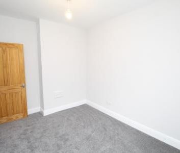 Bridge Street, Long Eaton - Photo 2