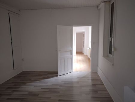 Appartement 4 pièces de 78 m² - Photo 2