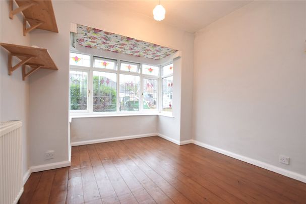 16, High Moor Drive, Moortown, Leeds, LS17 6EB - Photo 1