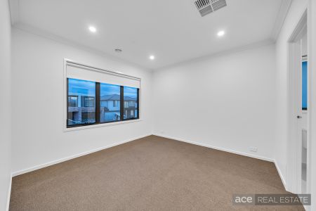 73 Cordata Drive, Point Cook VIC 3030 - House For Rent | Domain - Photo 3
